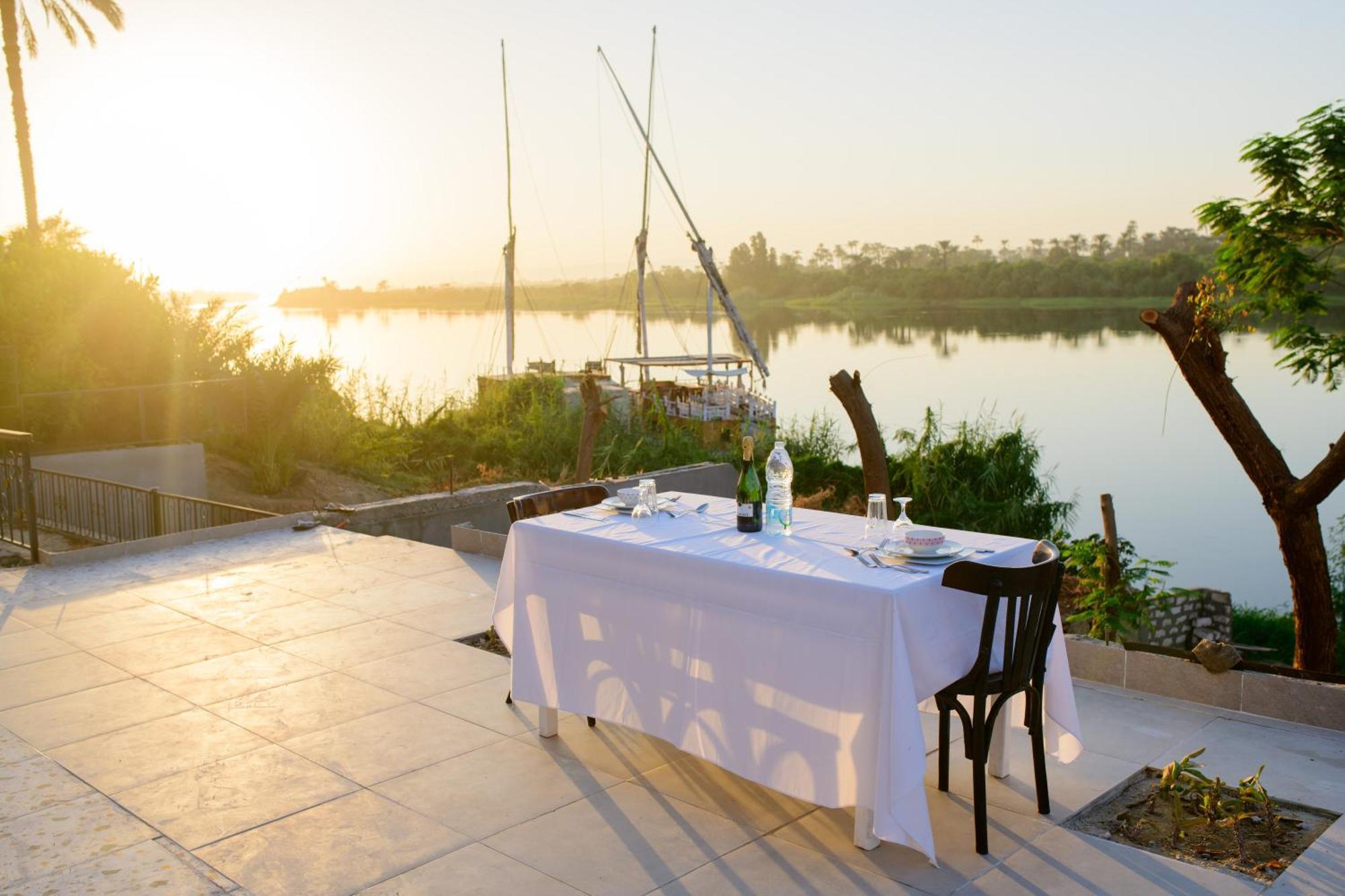 Eyaru Palace Nile View Luxor Buitenkant foto